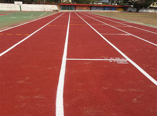 塑胶跑道施工前表面处理方法